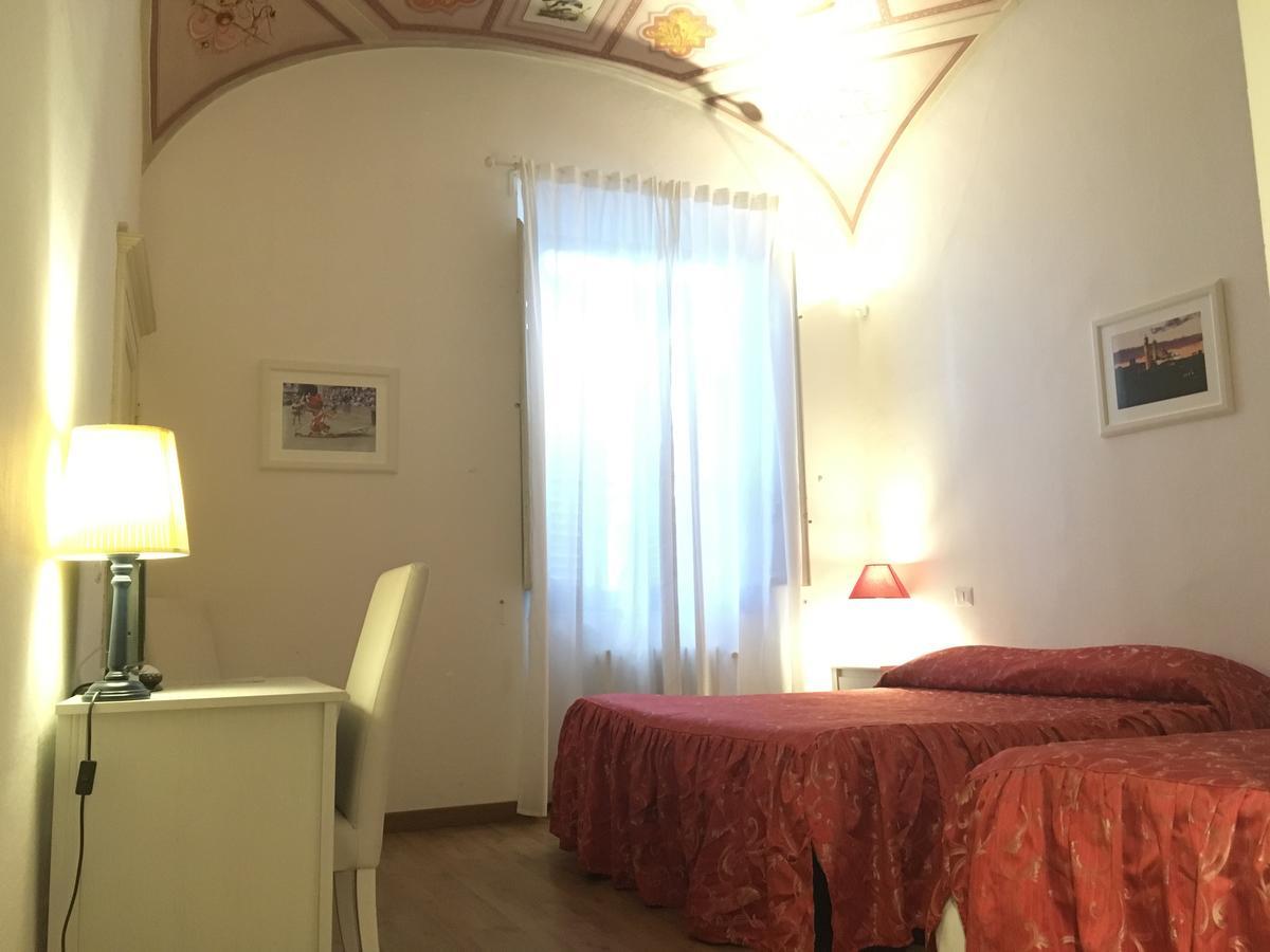 Relais La Corte Dei Cavalieri Bed & Breakfast Siena